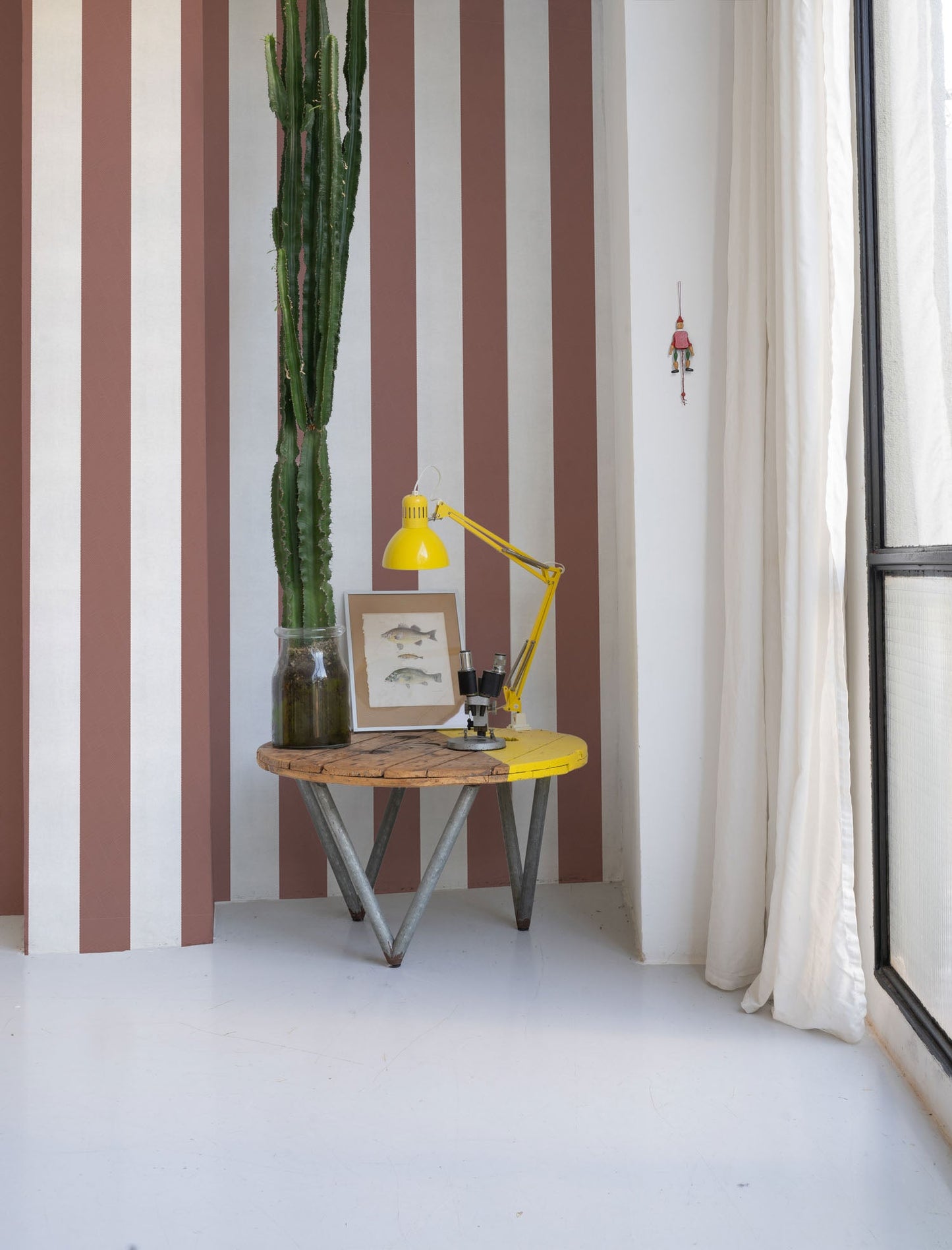 VCA00740 Stripe 8 Wallpaper