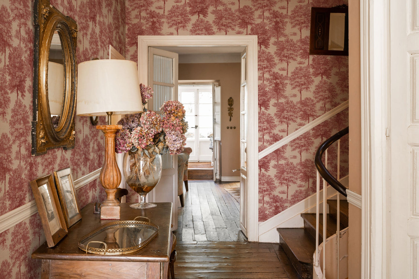 VCB00351 Chestnut Tree Wallpaper