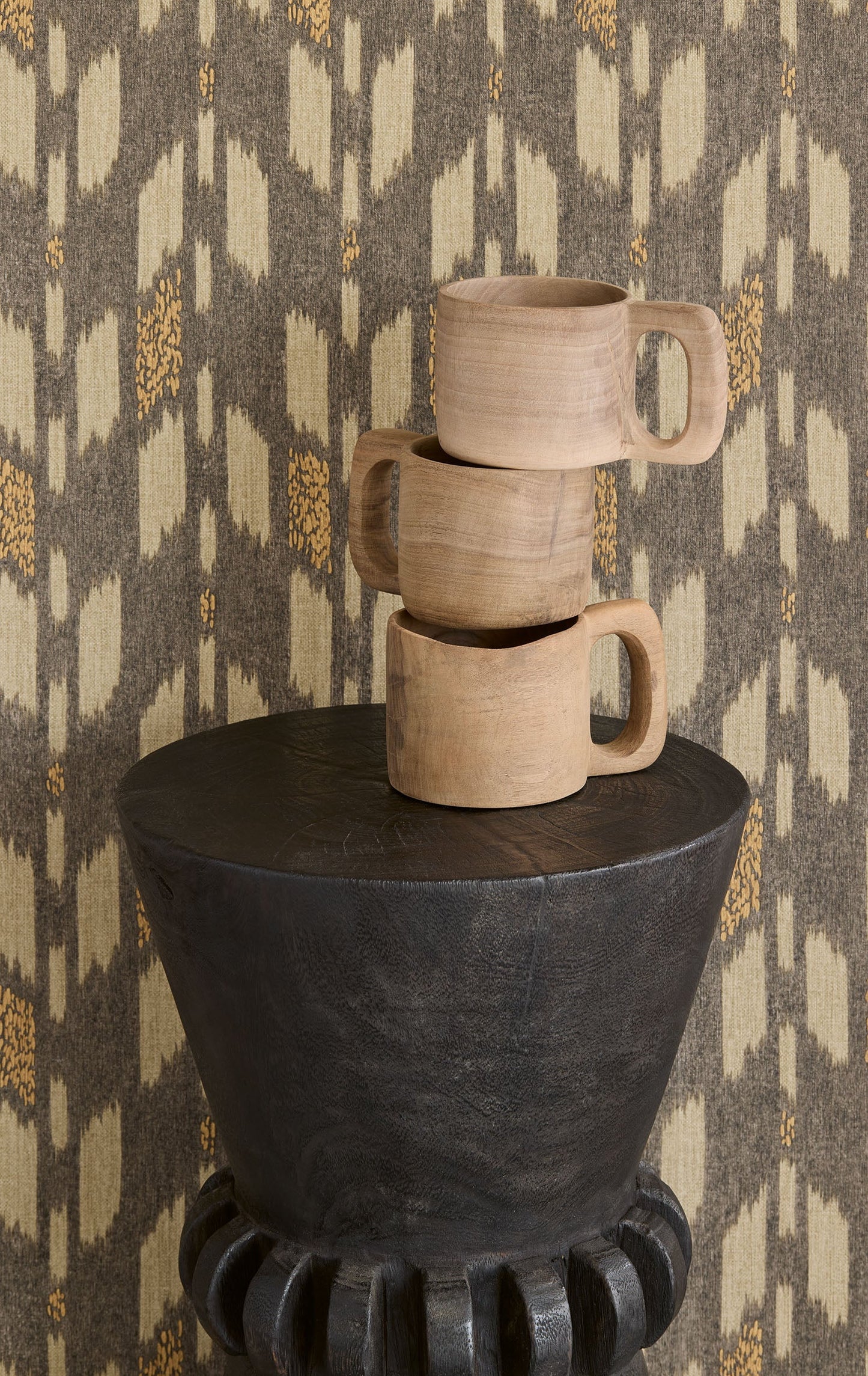 Solange VE340242 Wallpaper