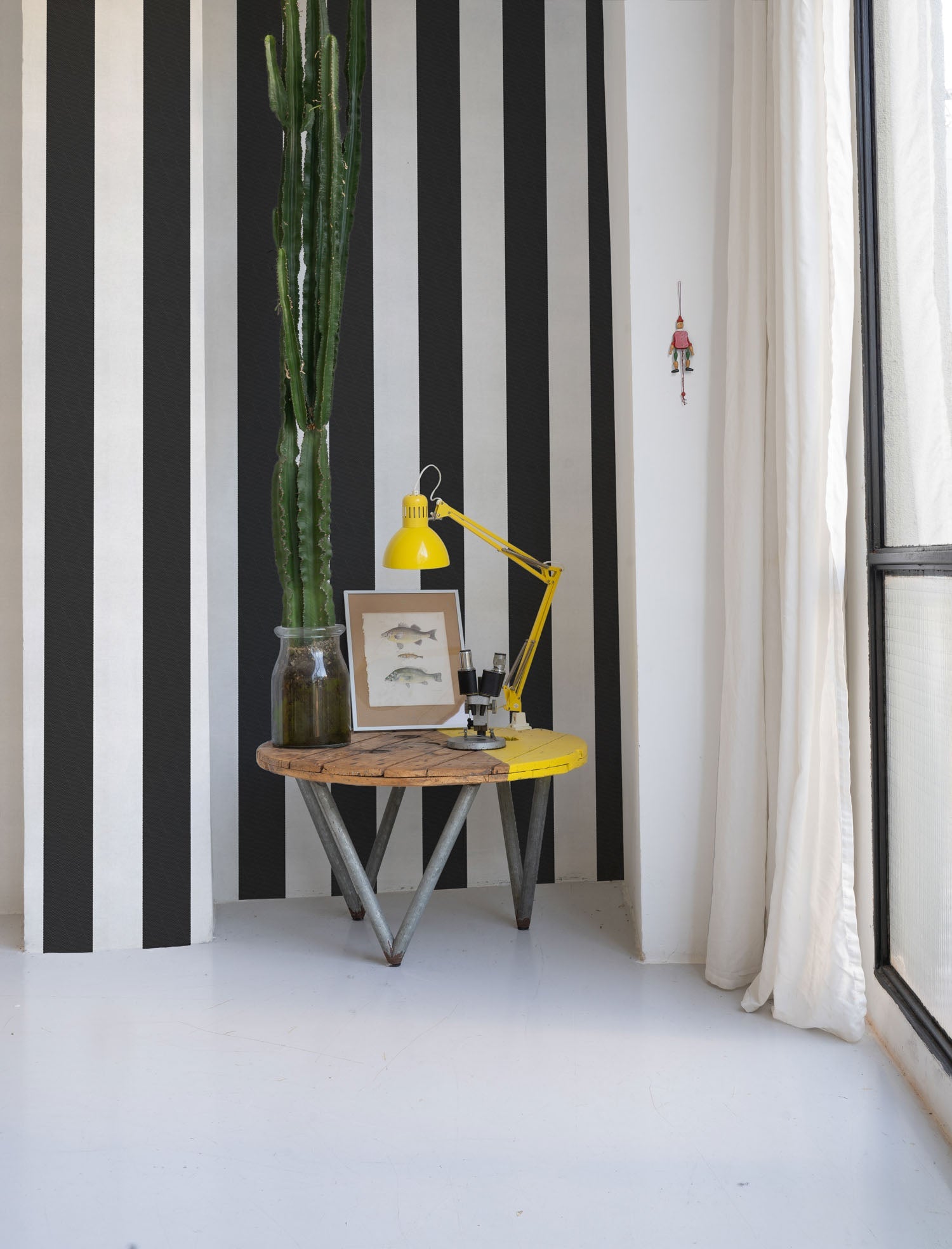 VCA00742 Stripe 8 Wallpaper